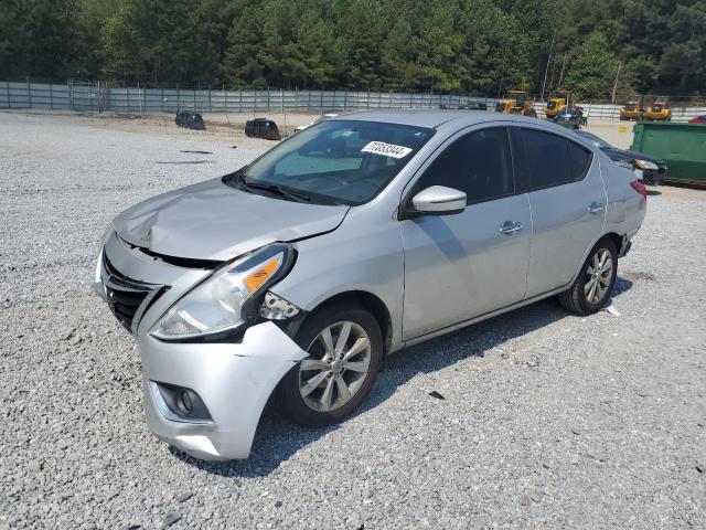  NISSAN VERSA 2015 Сріблястий