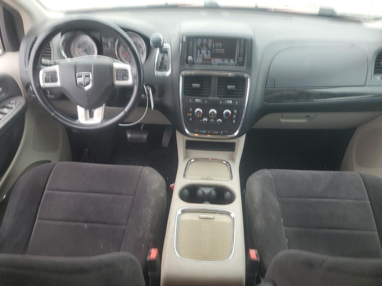 2013 Dodge Caravan - Image 8