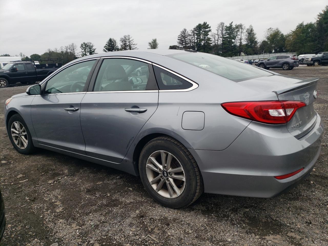 2016 Hyundai Sonata Se VIN: 5NPE24AF2GH422200 Lot: 72371324