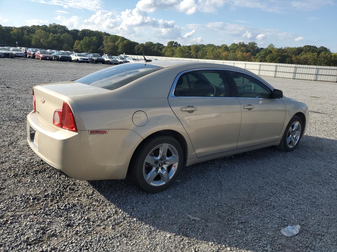 2010 Chevrolet Malibu - Image 3
