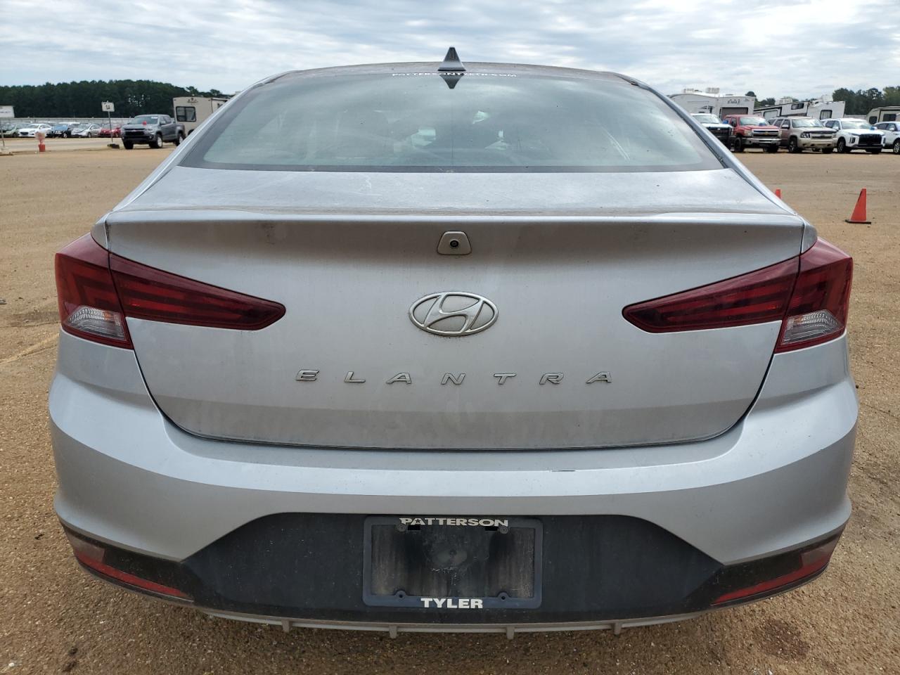 2020 Hyundai Elantra Sel VIN: KMHD84LF7LU038979 Lot: 73028614