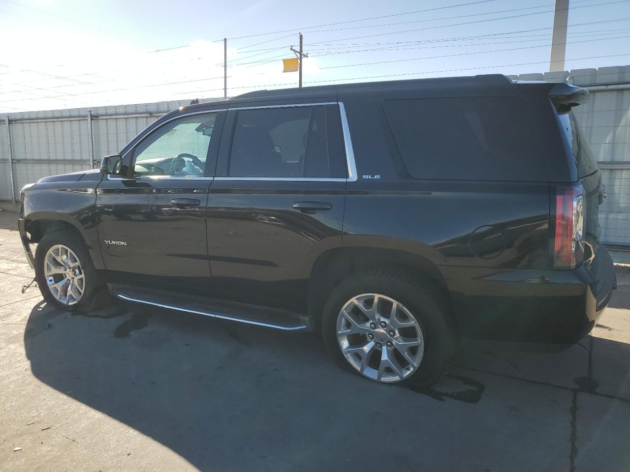 VIN 1GKS2AKCXFR715277 2015 GMC YUKON no.2