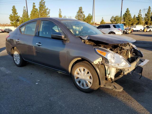  NISSAN VERSA 2017 Вугільний