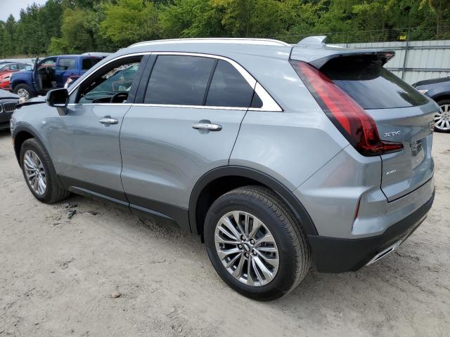 1GYFZDR43RF228219 Cadillac XT4 PREMIU 2