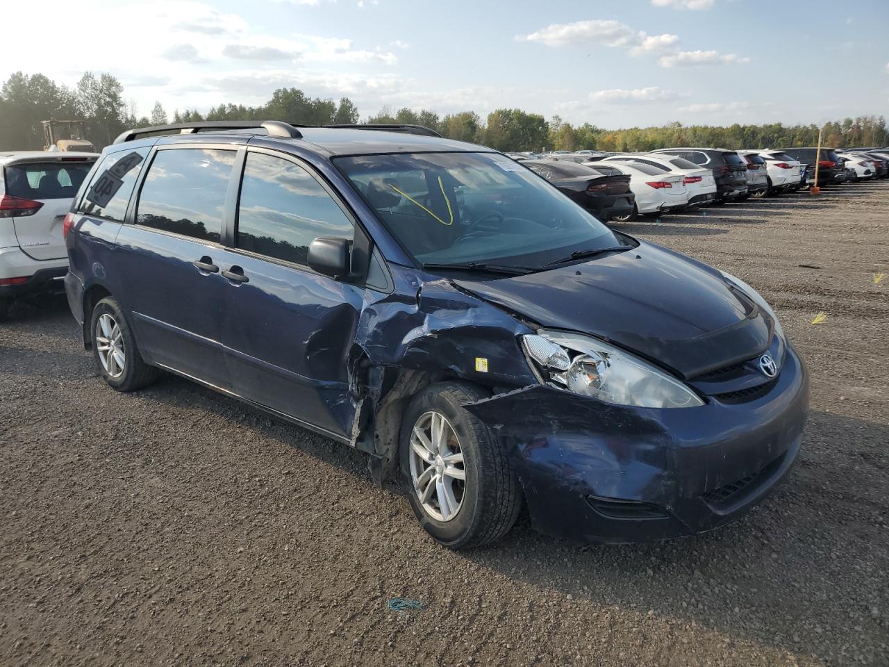 2007 Toyota Sienna Ce VIN: 5TDZK29C47S073695 Lot: 70867234