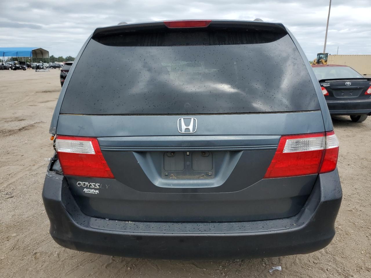 5FNRL38456B429801 2006 Honda Odyssey Ex