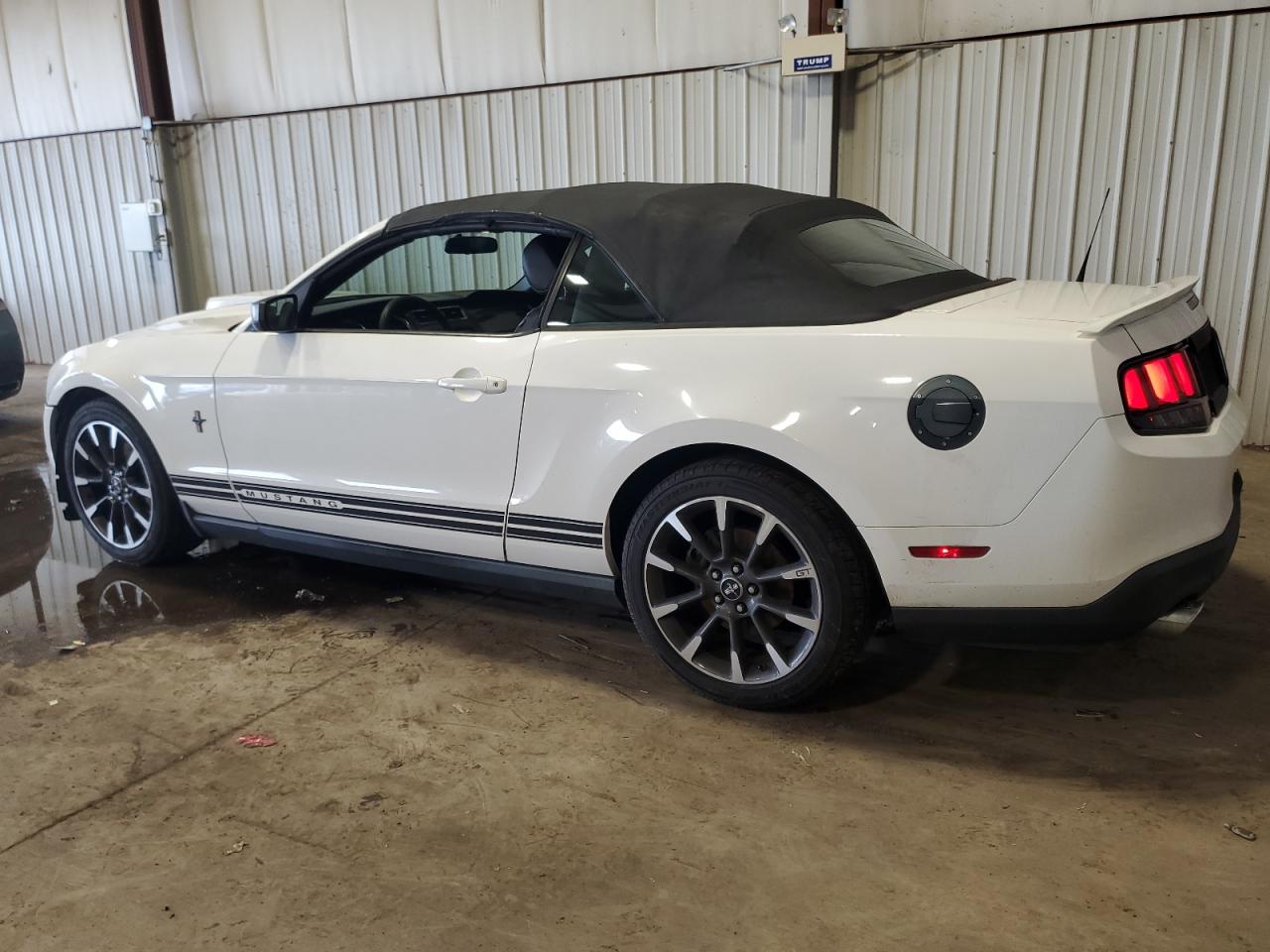2012 Ford Mustang - Image 2