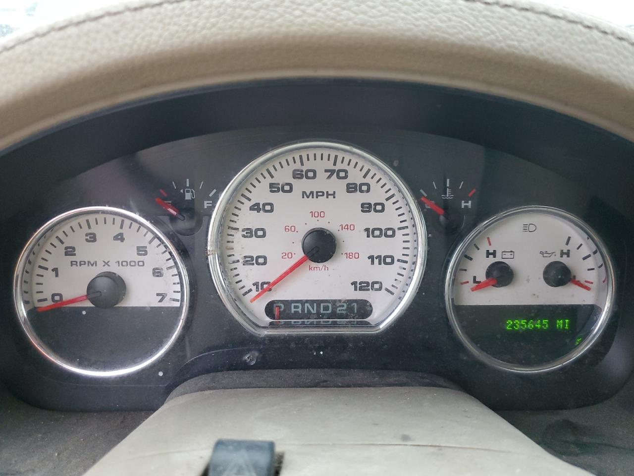 2005 Ford F-150 - Image 9
