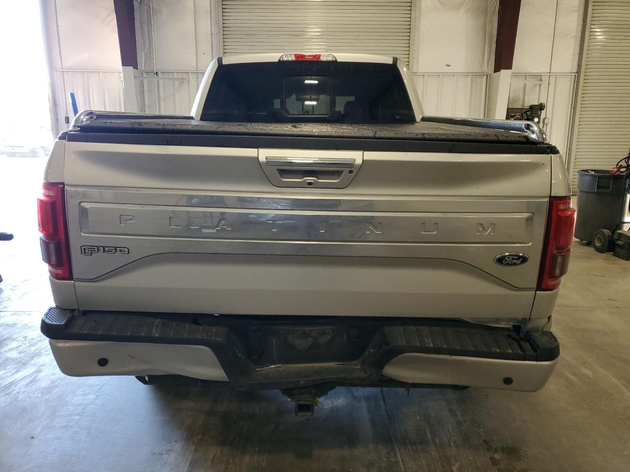 1FTFW1EG7HFB10511 2017 Ford F150 Supercrew