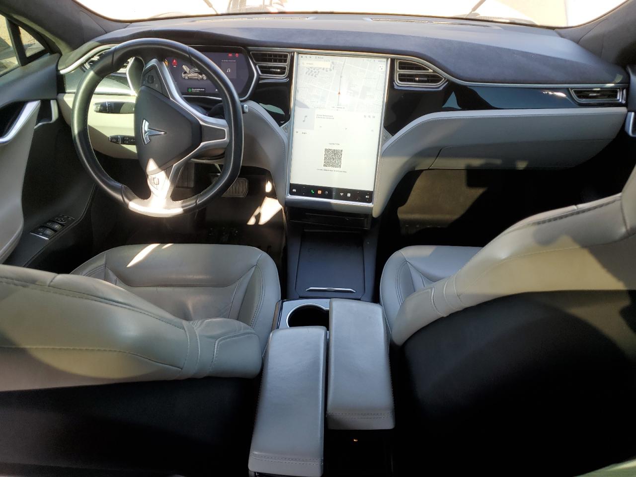 5YJSA1E10FF117133 2015 Tesla Model S