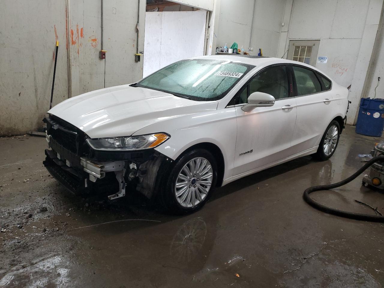 3FA6P0LU2GR355482 2016 FORD FUSION - Image 1