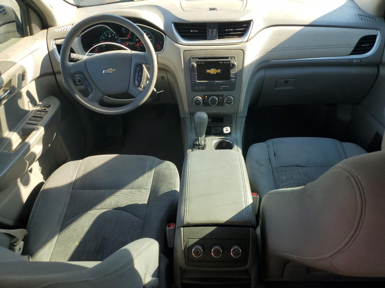 2017 Chevrolet Traverse Ls VIN: 1GNKRFED8HJ229097 Lot: 68032484