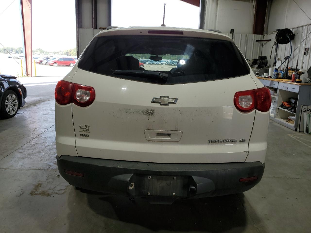 2010 Chevrolet Traverse Ls VIN: 1GNLVEED4AJ227508 Lot: 70518904