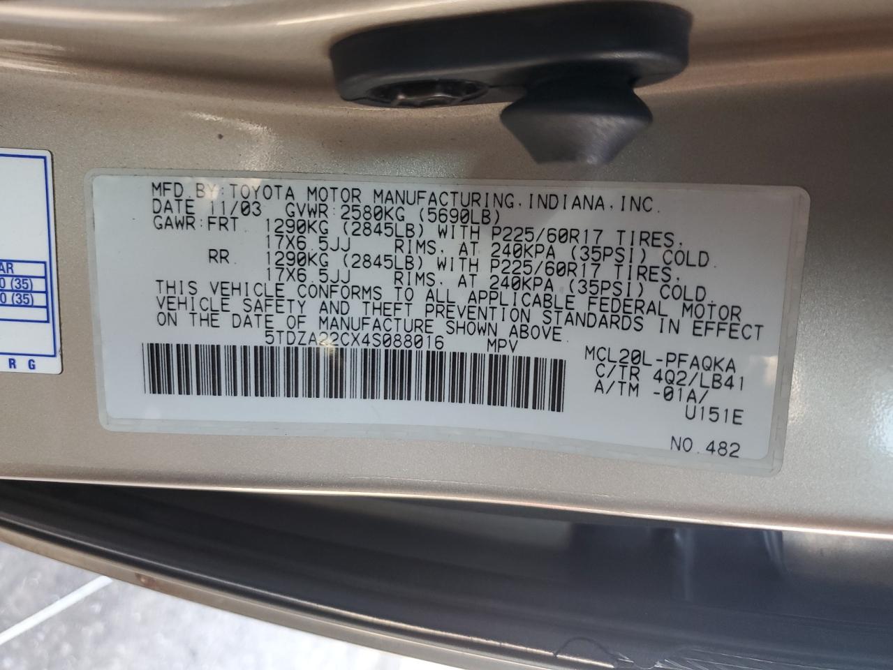 2004 Toyota Sienna - Image 14