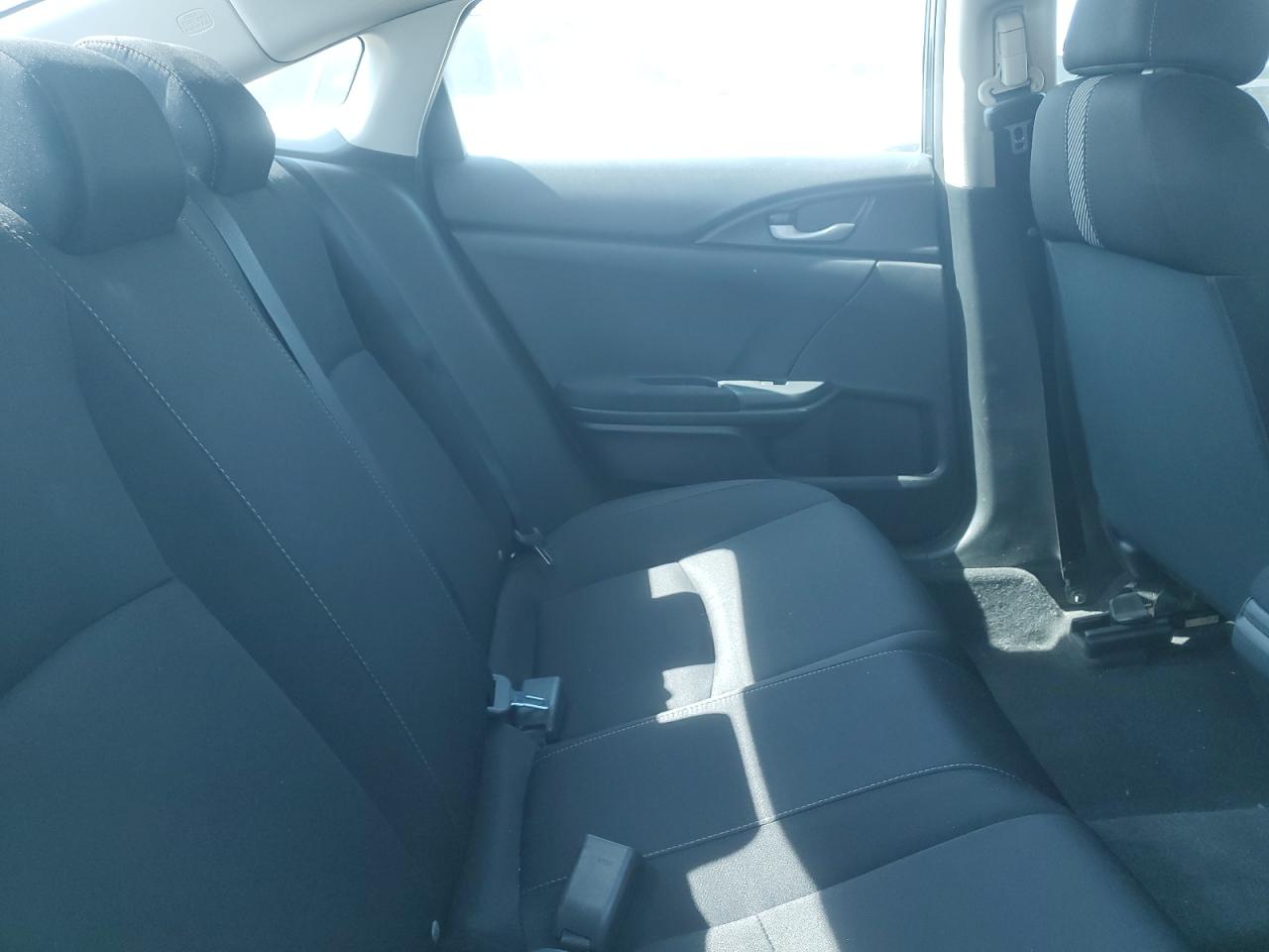19XFC2F5XGE019429 2016 Honda Civic Lx