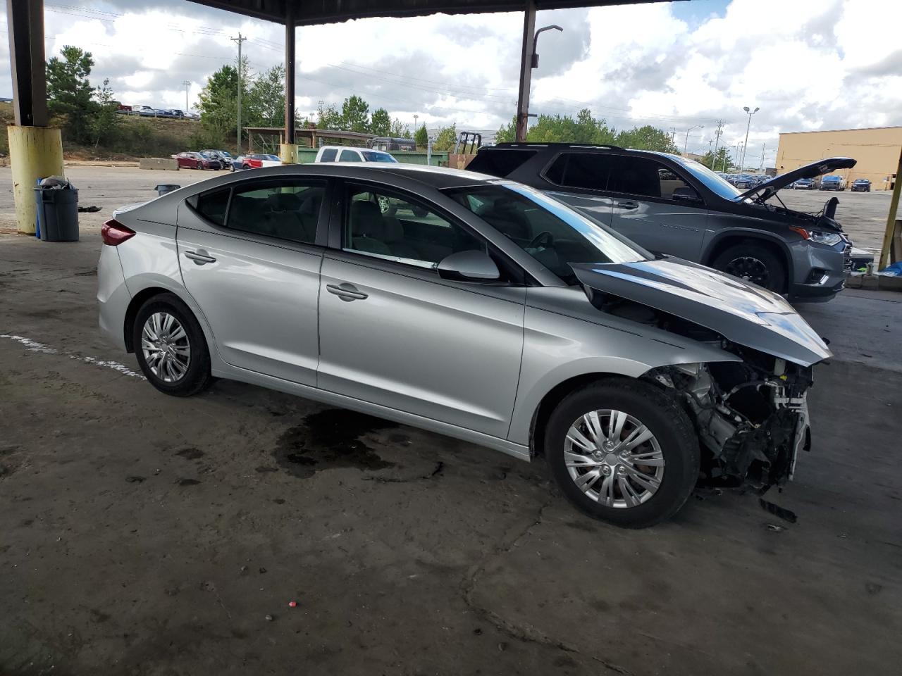2018 Hyundai Elantra - Image 4