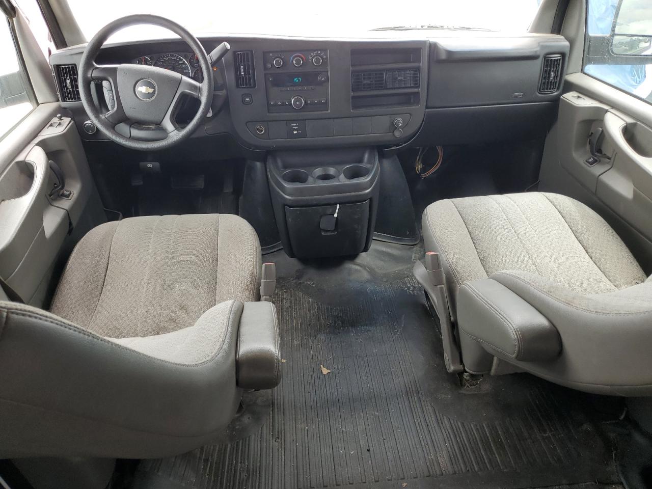 1GCZGFBA7A1128663 2010 Chevrolet Express G2500