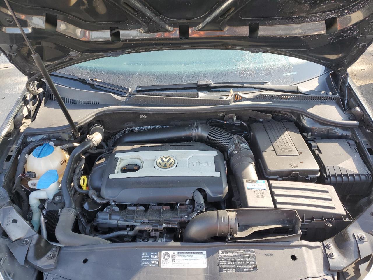 2010 Volkswagen GTI - Image 11