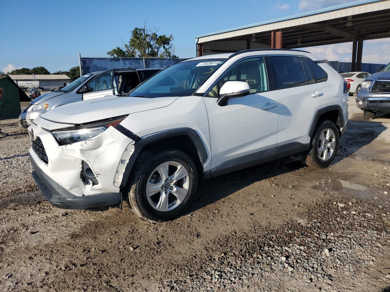 2T3W1RFV1KW005799 2019 TOYOTA RAV 4 - Image 1