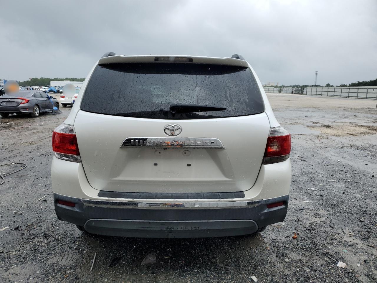 2013 Toyota Highlander Base VIN: 5TDZK3EH2DS101867 Lot: 69858054