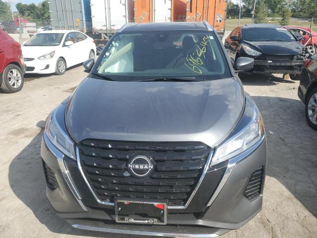  NISSAN KICKS 2024 Szary