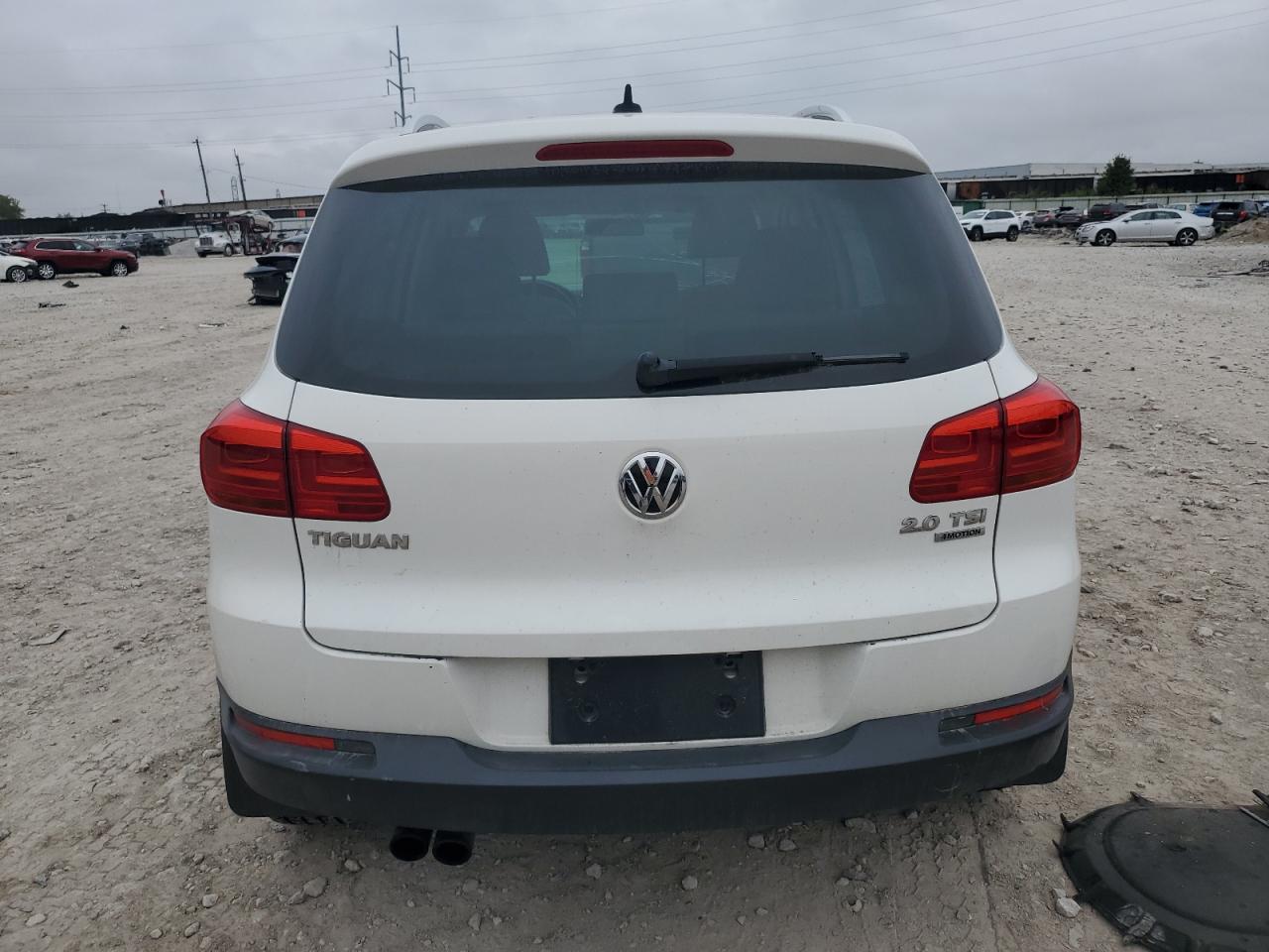 WVGBV7AX0CW607771 2012 Volkswagen Tiguan S