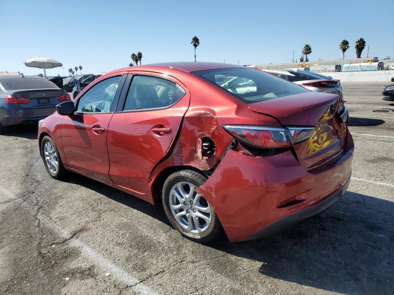 2018 Toyota Yaris Ia VIN: 3MYDLBYV0JY300070 Lot: 70339044