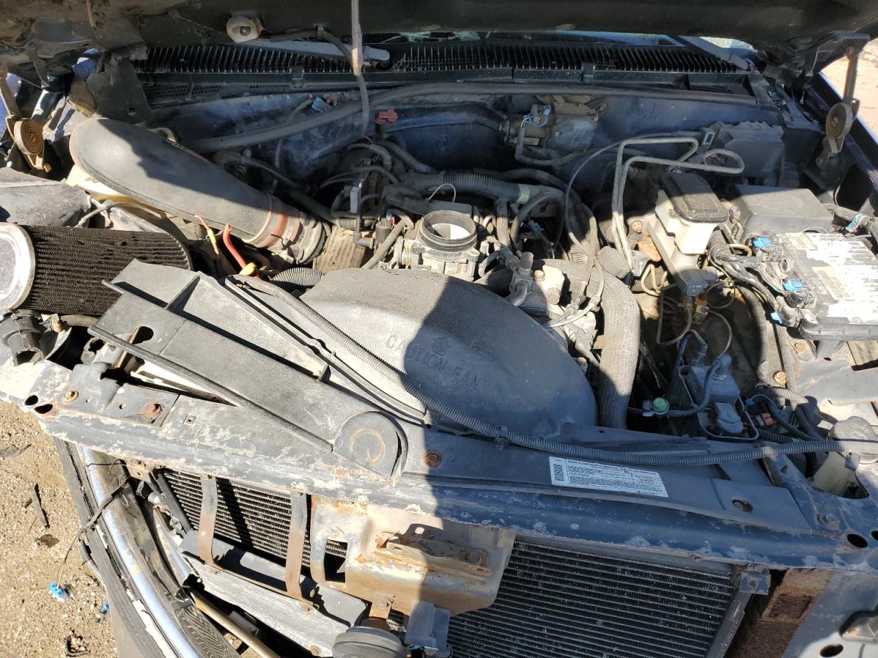 1999 Chevrolet Suburban K2500 VIN: 1GNGK26R7XJ423387 Lot: 72254674