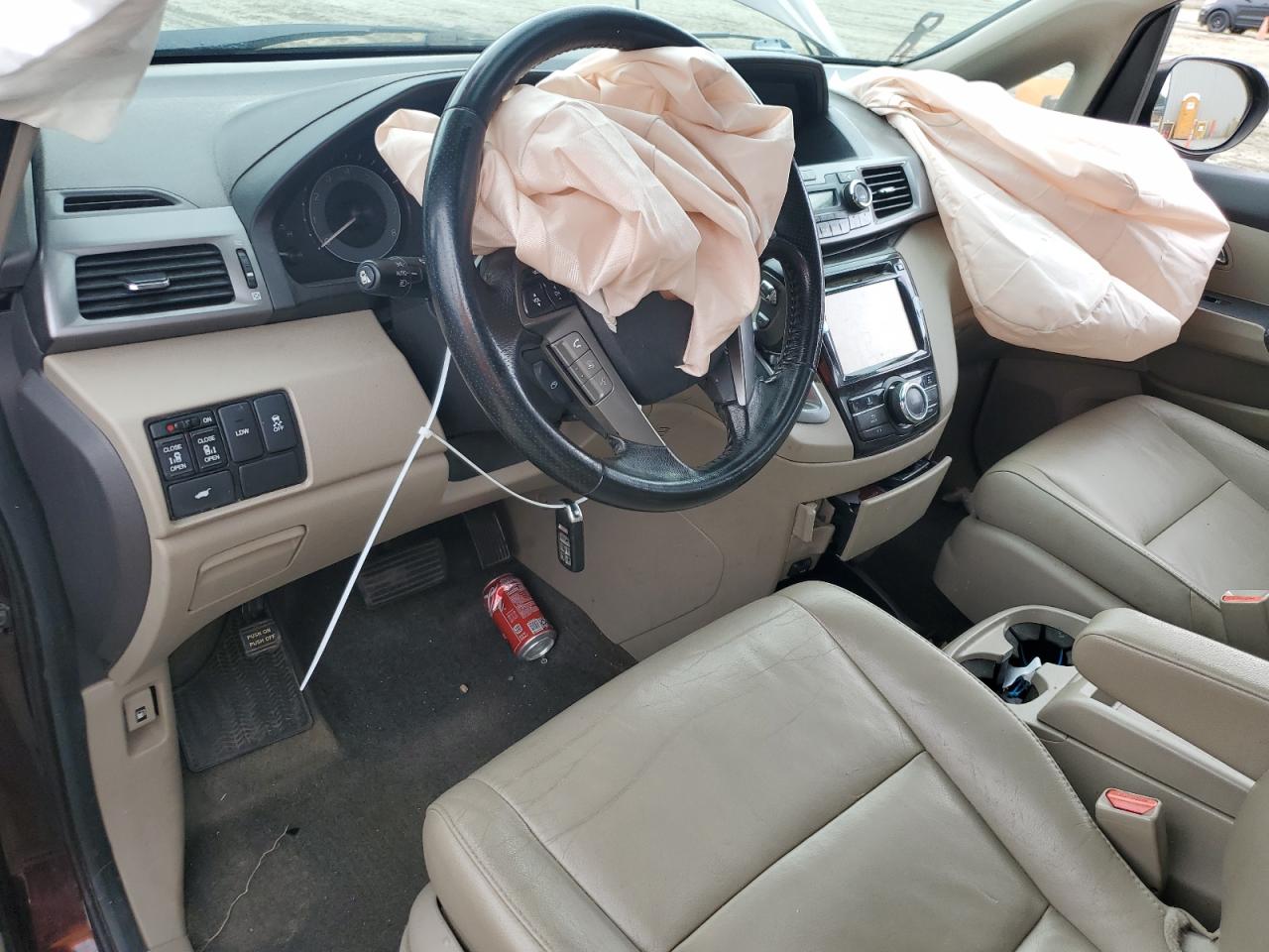 2014 Honda Odyssey - Image 8