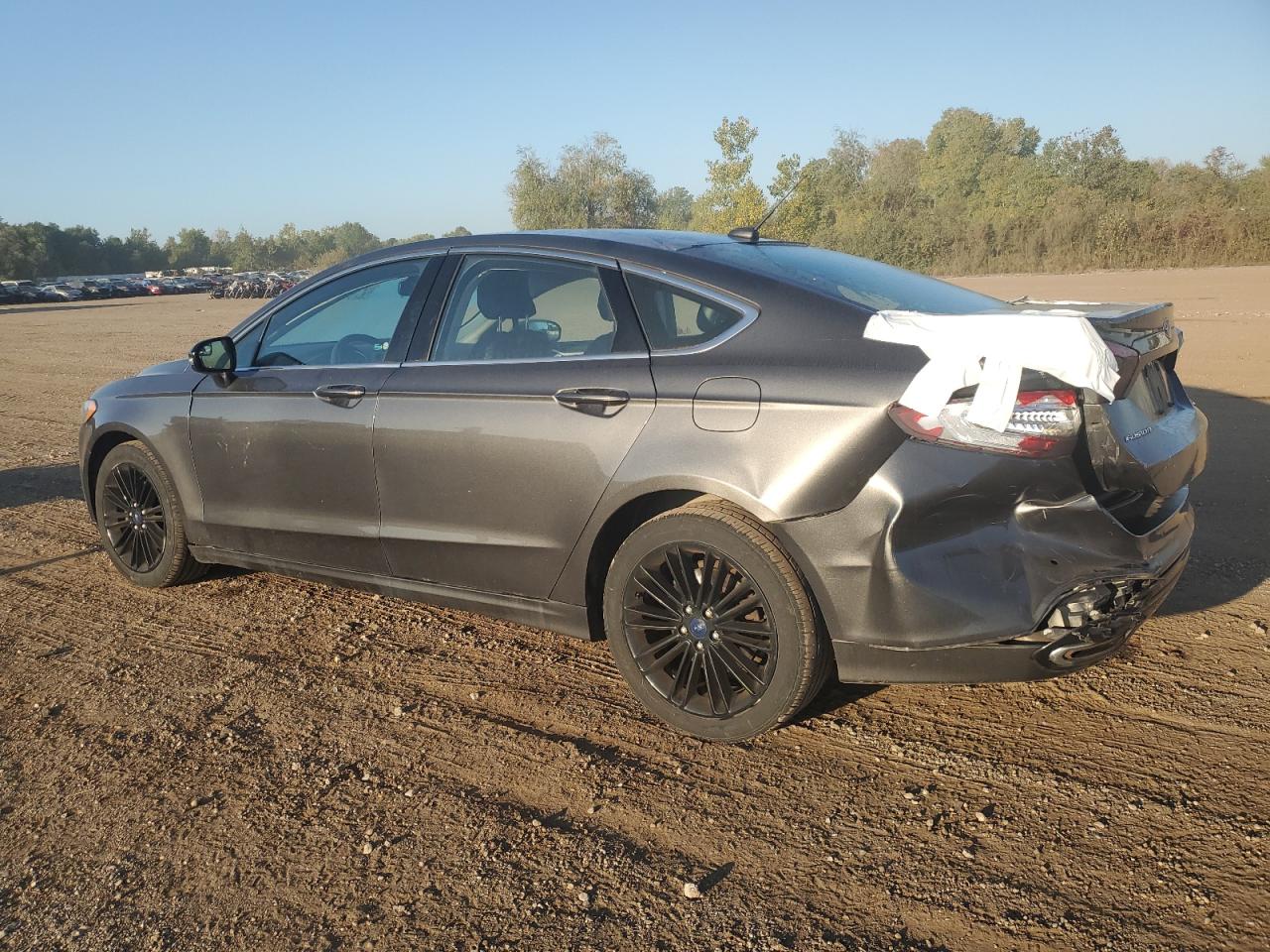 3FA6P0T9XGR222755 2016 FORD FUSION - Image 2