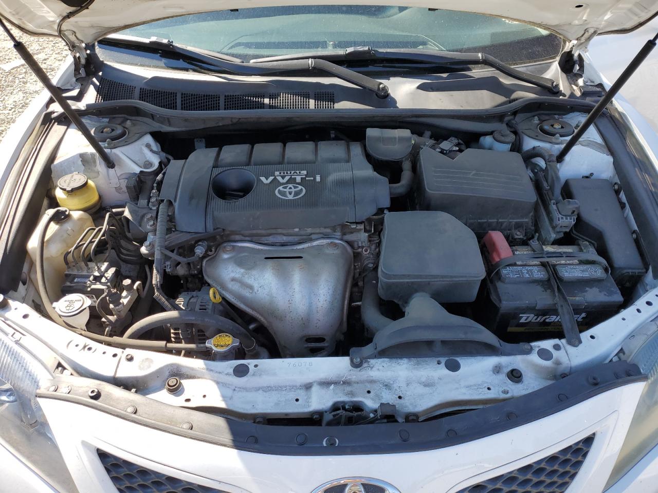 2010 Toyota Camry - Image 13