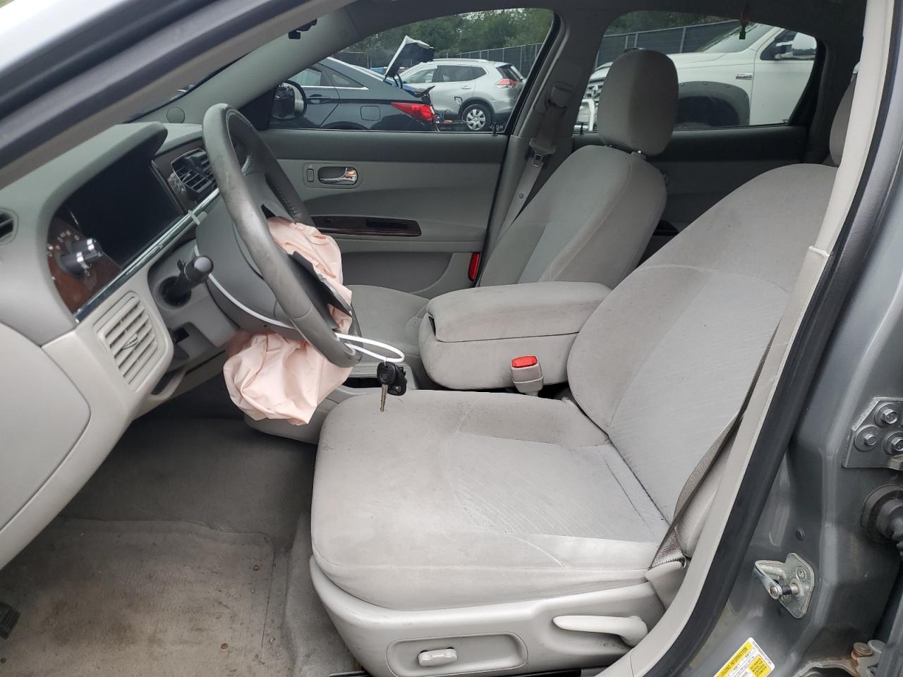 2008 Buick Lacrosse Cx VIN: 2G4WC582081187725 Lot: 73814454