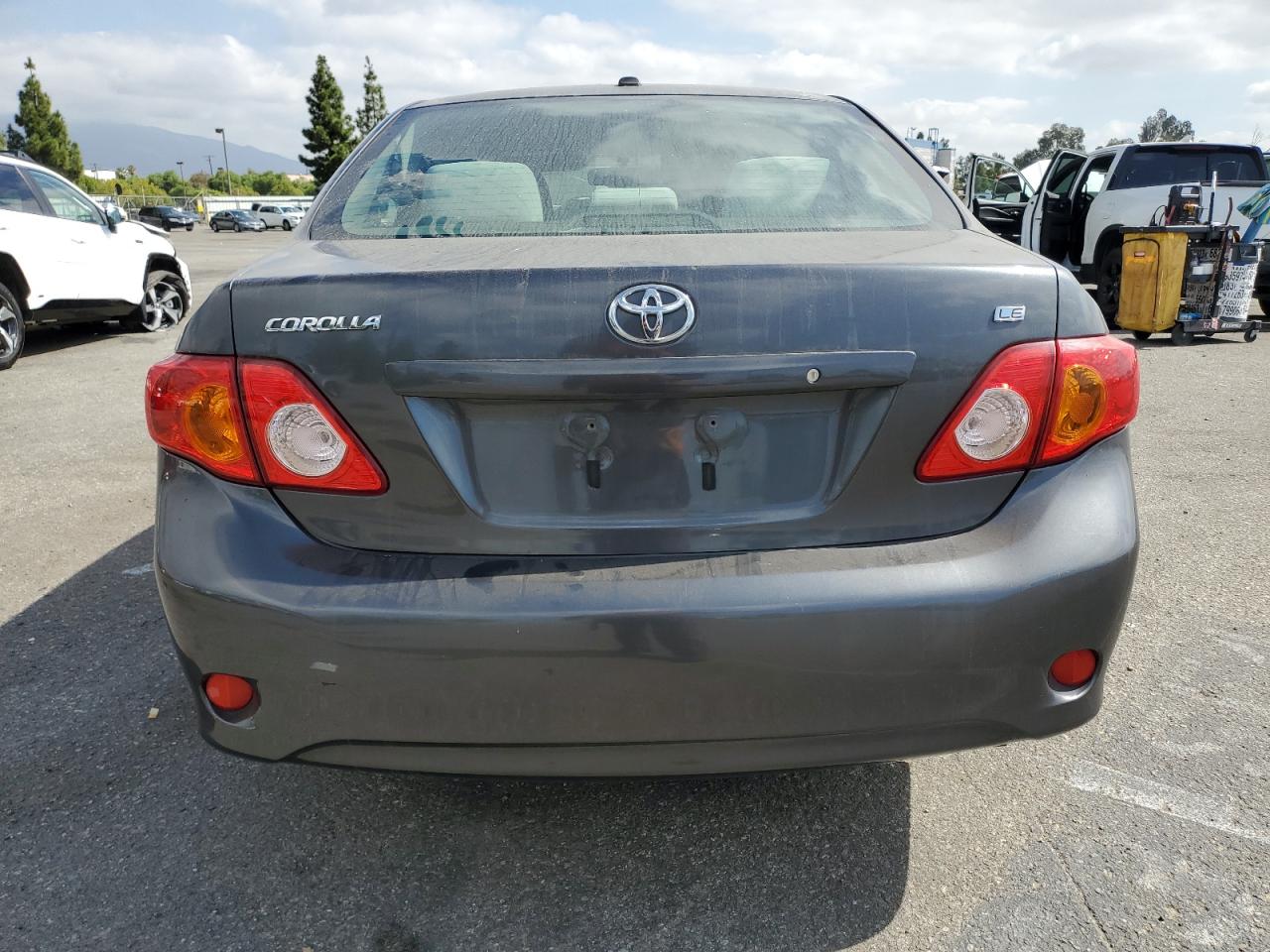 2010 Toyota Corolla Base VIN: JTDBU4EE9AJ085781 Lot: 71894124
