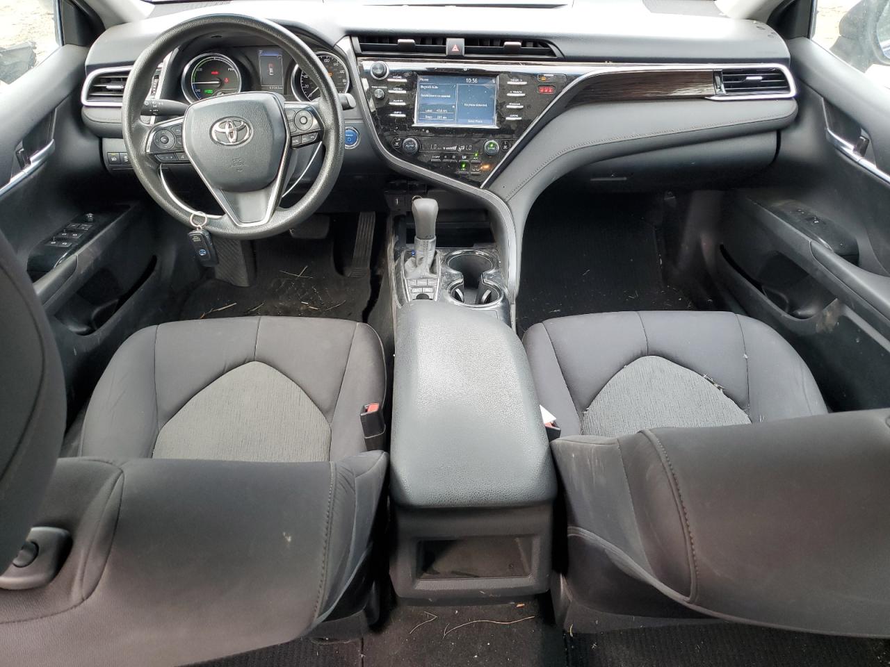 4T1B31HK2JU502848 2018 Toyota Camry Le