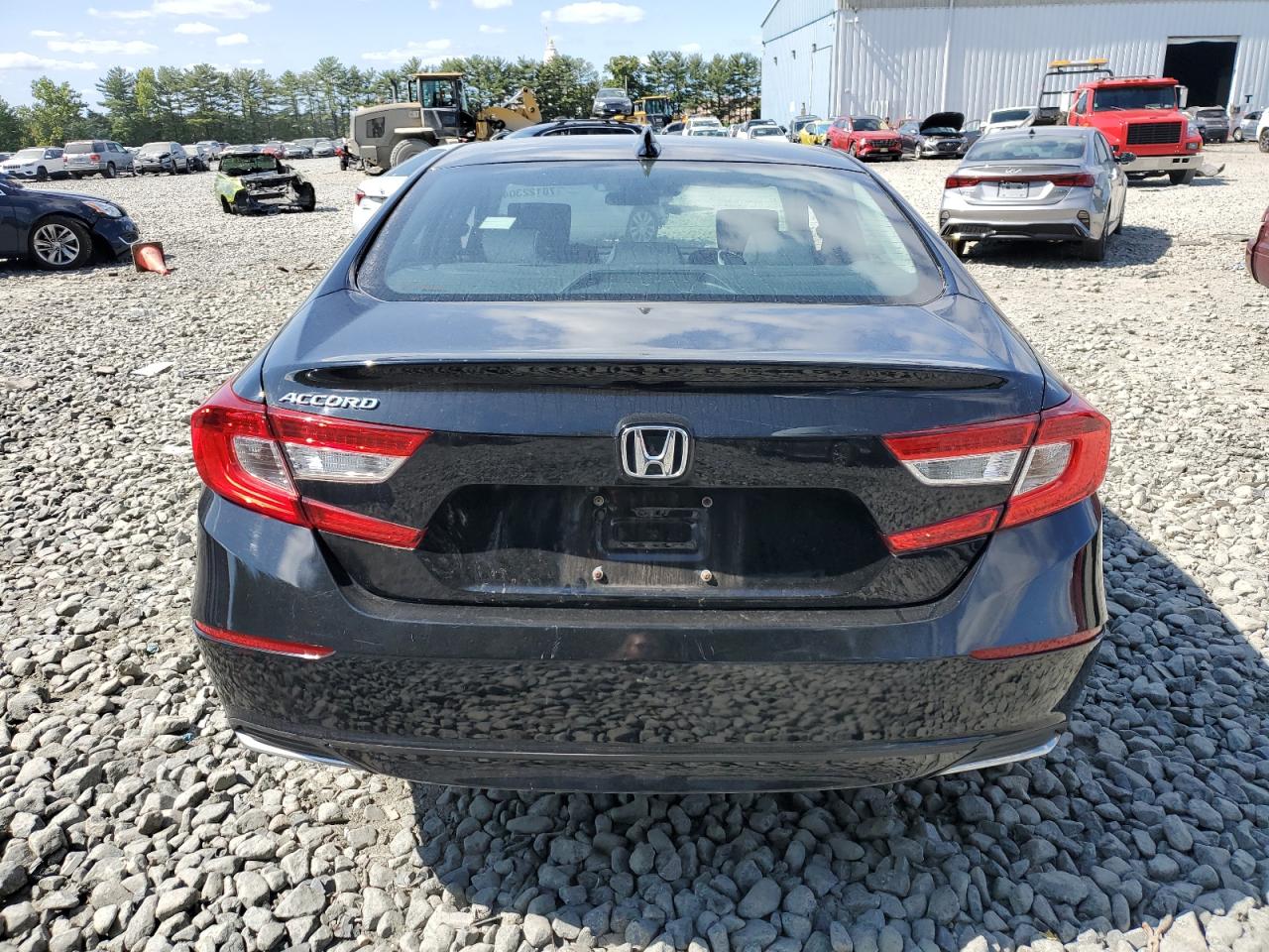 2021 Honda Accord Lx VIN: 1HGCV1F16MA033235 Lot: 70122304