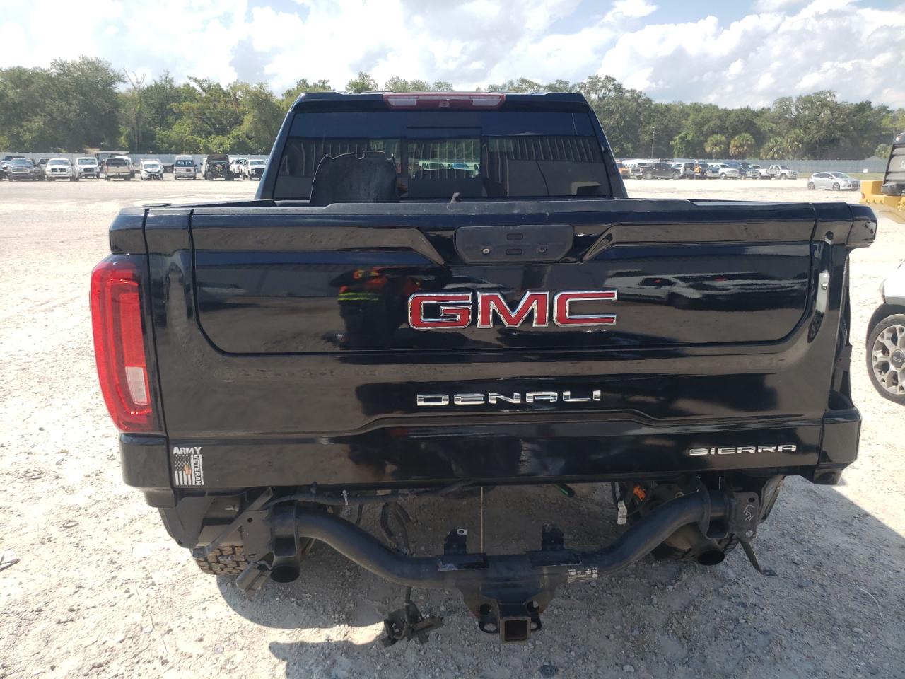 1GTU9FED4KZ111560 2019 GMC Sierra K1500 Denali