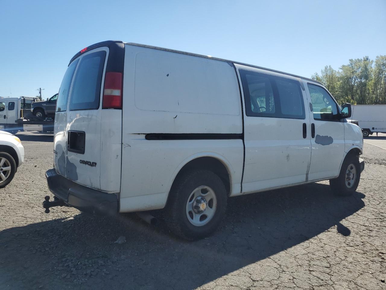 1GCFH15T861263352 2006 Chevrolet Express G1500