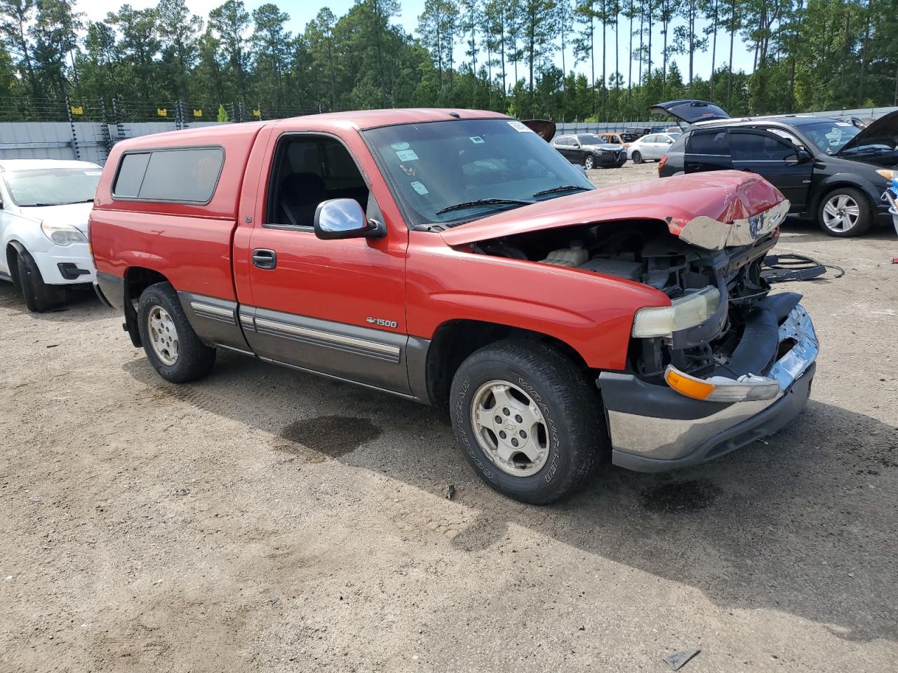 2000 Chevrolet Silverado - Image 4
