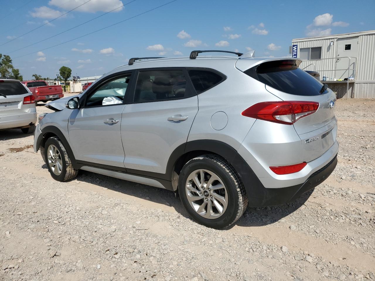 VIN KM8J33A47HU420580 2017 HYUNDAI TUCSON no.2