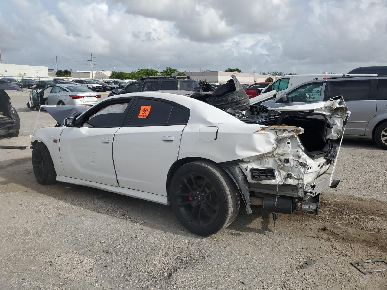 2020 Dodge Charger - Image 2