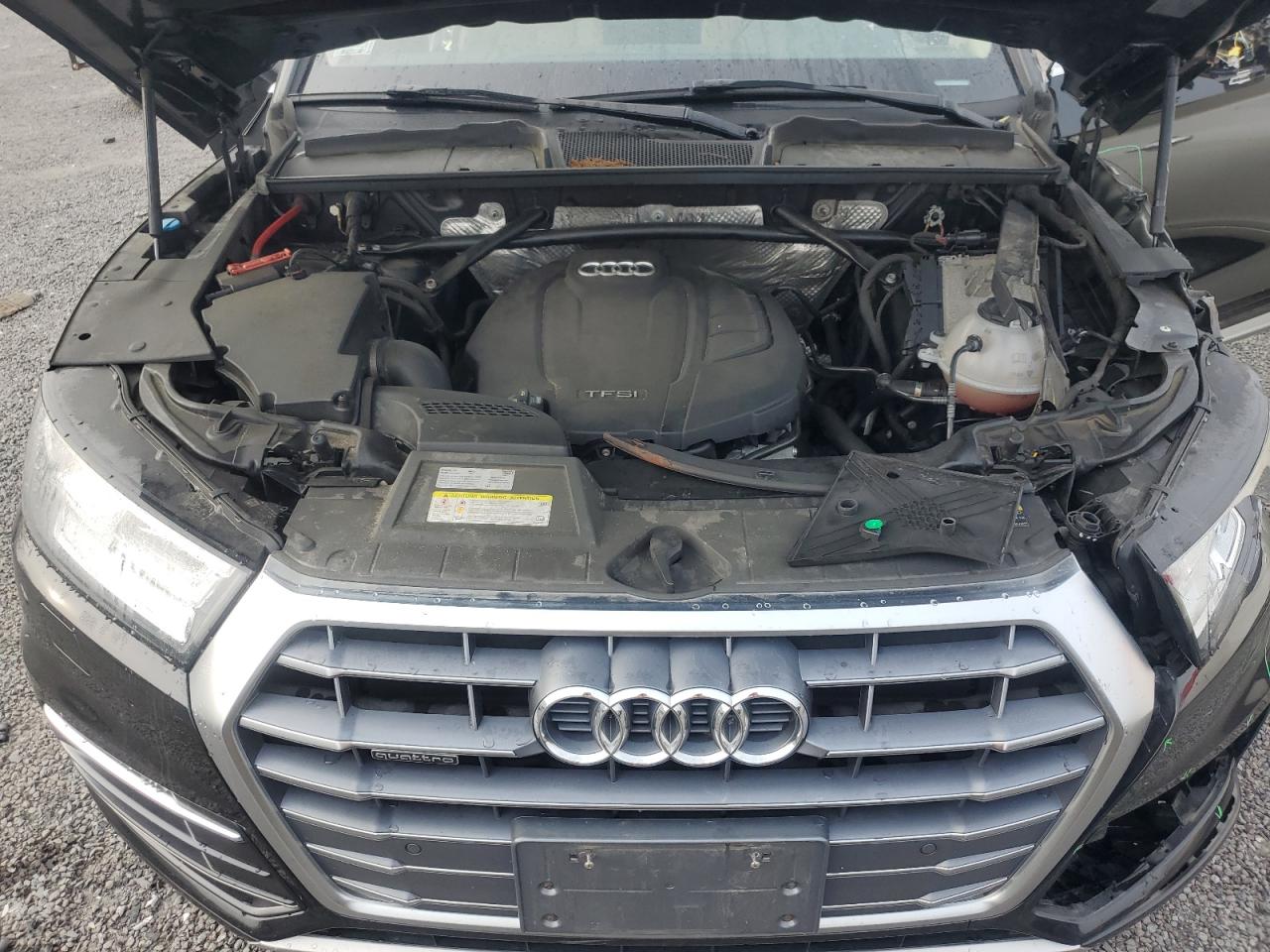 WA1BNAFYXJ2111412 2018 Audi Q5 Premium Plus