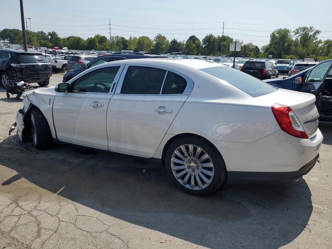 VIN 1LNHL9EK7GG602173 2016 LINCOLN MKS no.2