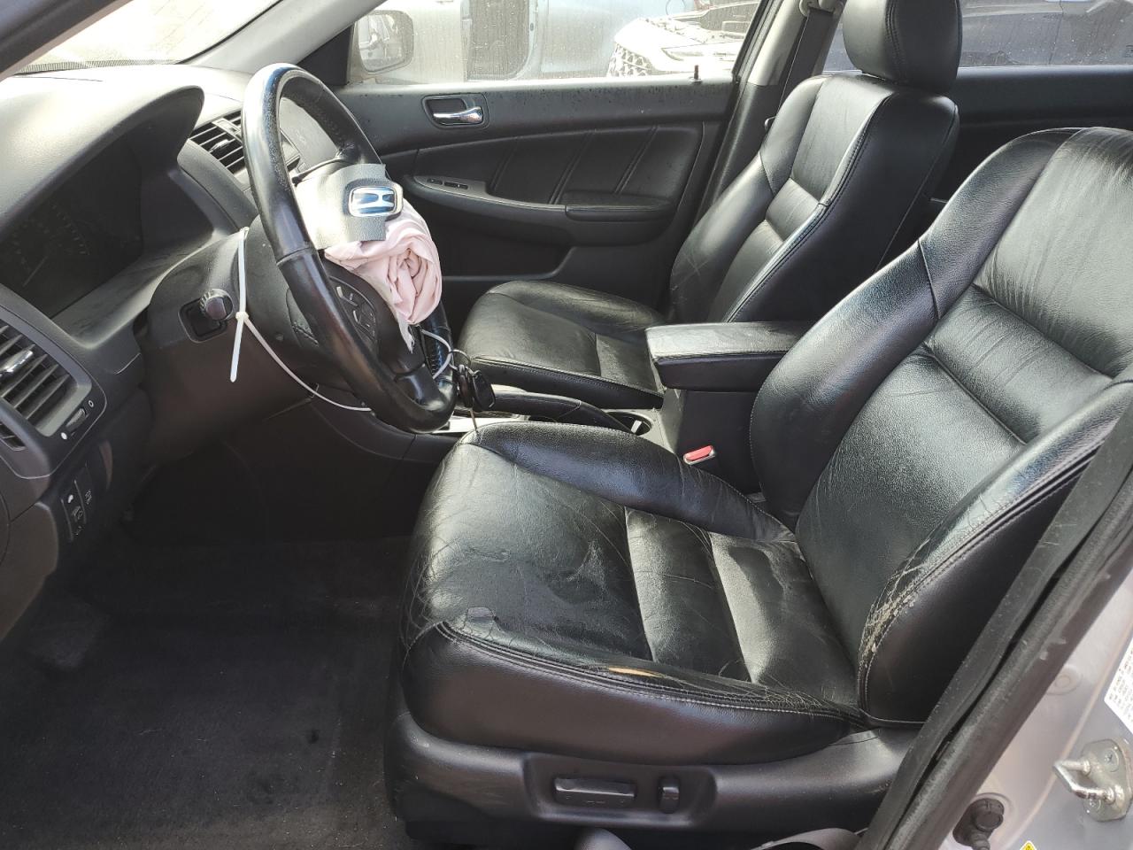 2005 Honda Accord - Image 7