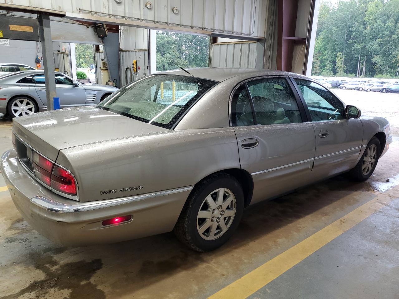 2004 Buick Park Avenue - Image 3