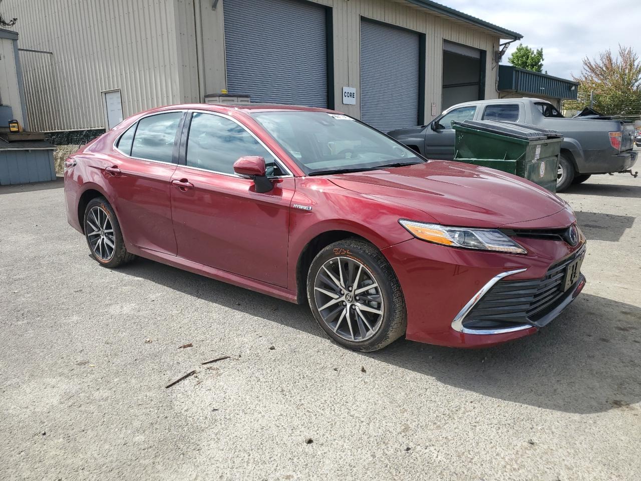 2021 Toyota Camry - Image 4