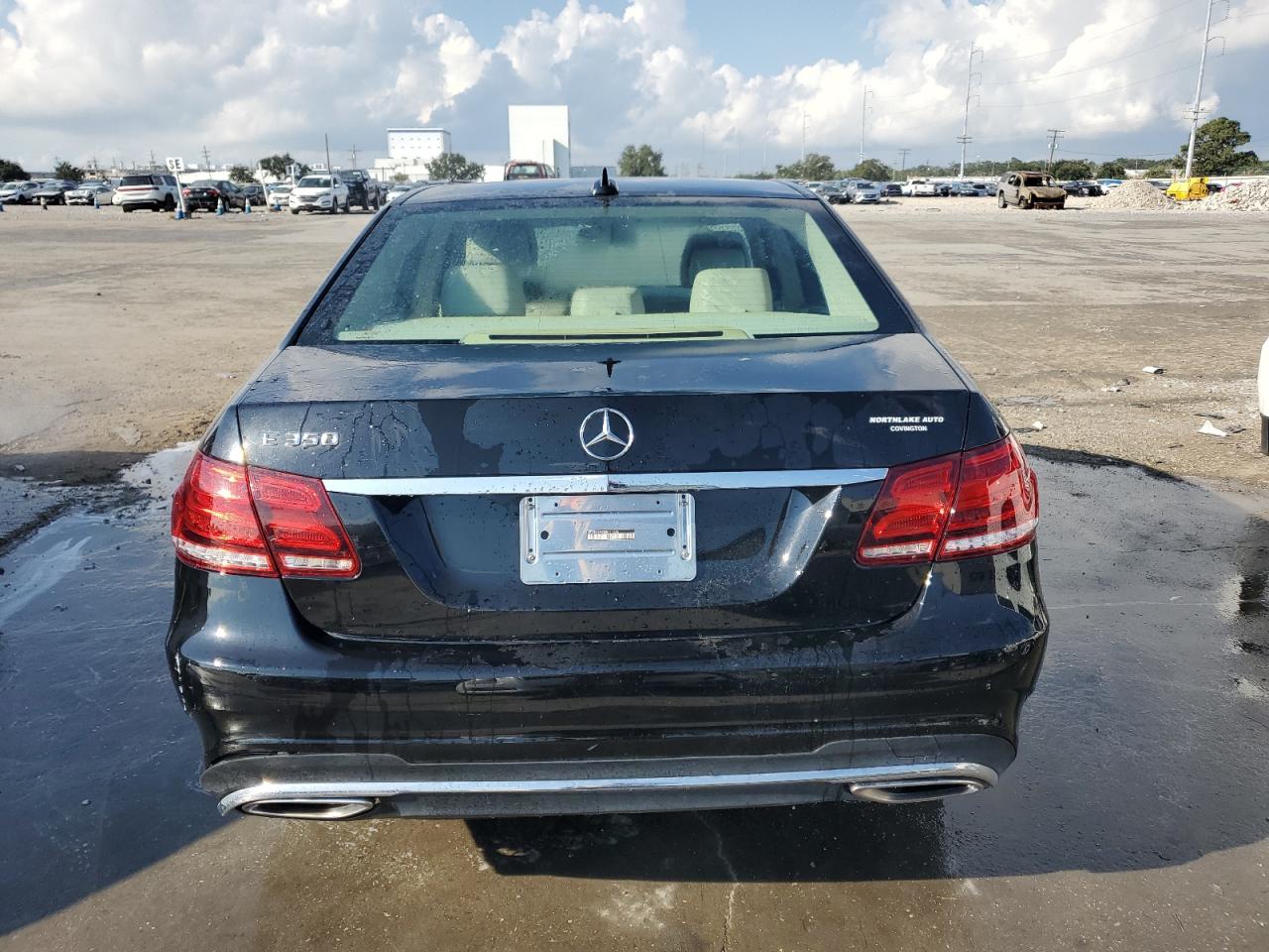 2016 Mercedes-Benz E 350 VIN: WDDHF5KB2GB271658 Lot: 72651264