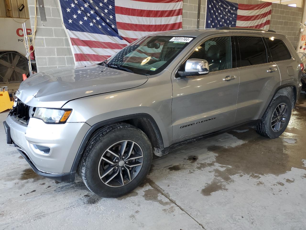 1C4RJFBG6HC941397 2017 JEEP GRAND CHEROKEE - Image 1