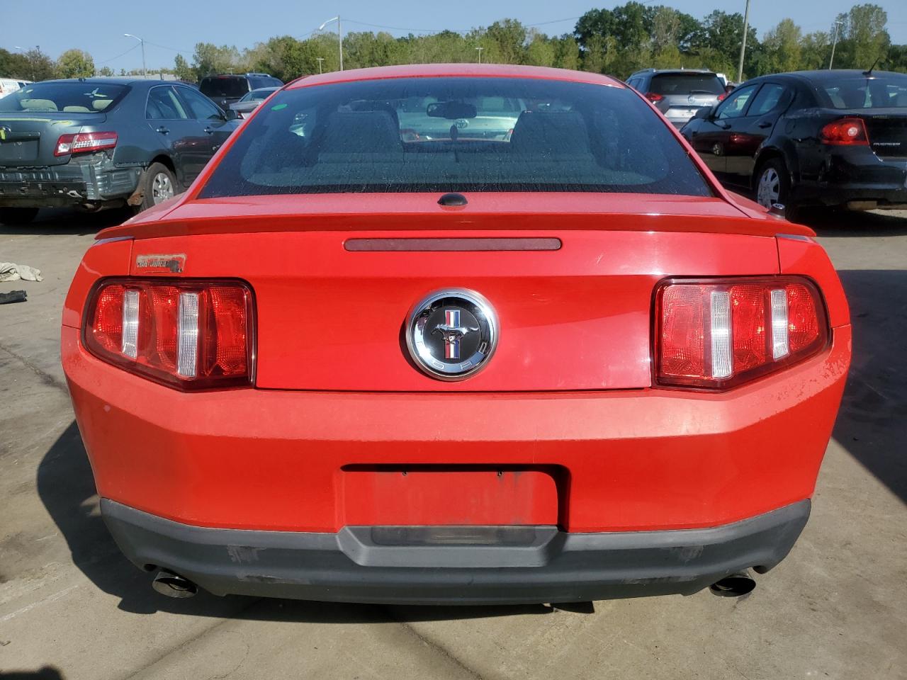 1ZVBP8AM9C5210881 2012 Ford Mustang