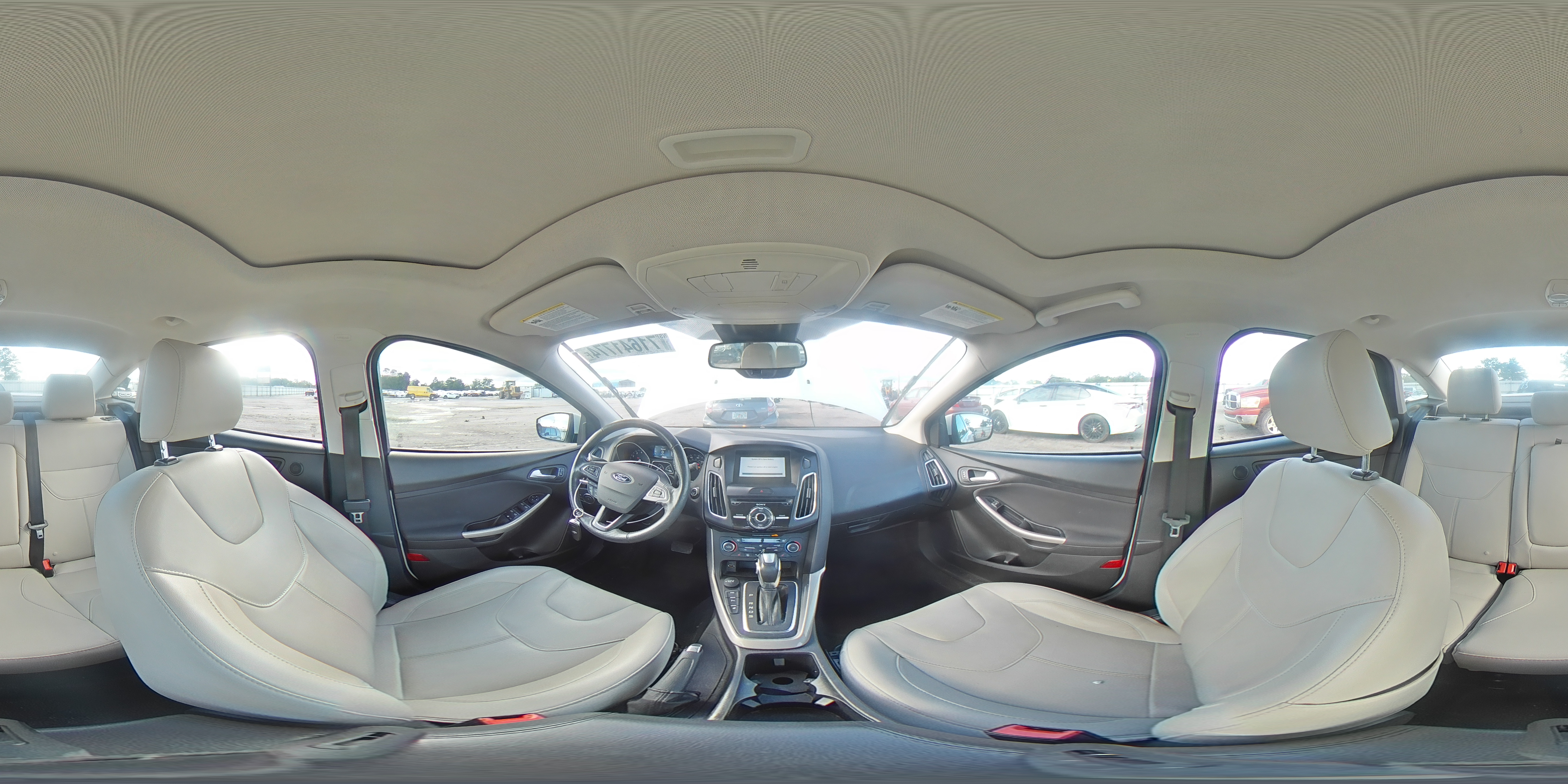 1FADP3J2XJL322150 2018 Ford Focus Titanium