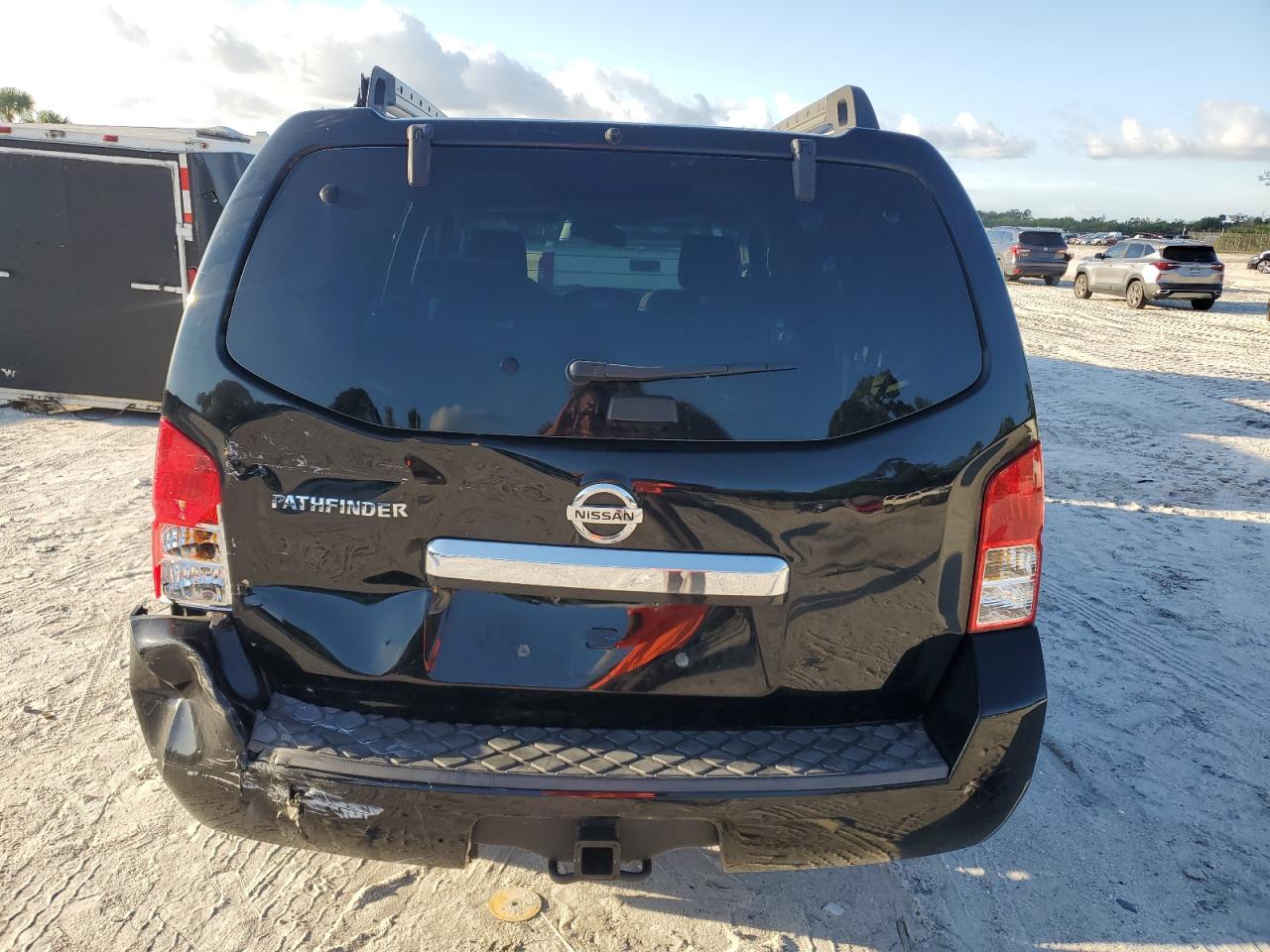 2011 Nissan Pathfinder S VIN: 5N1AR1NB3BC627265 Lot: 72693914